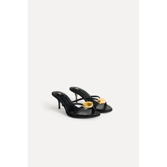 ZARA LEATHER SANDALS WITH METAL DETAIL 50TH ANNIVERSARY - Picture 1 of 5